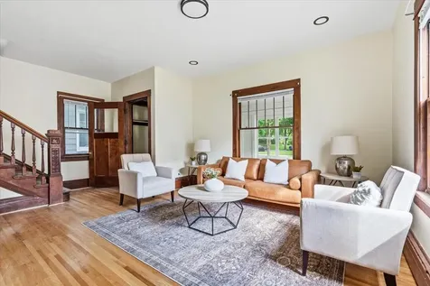 712 Cedar Lake Road S Minneapolis MN 55405