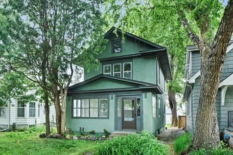 712 Cedar Lake Road S Minneapolis MN 55405