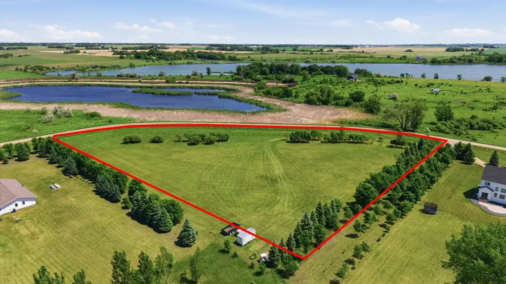 20187 14th Avenue S Hawley MN 56549
