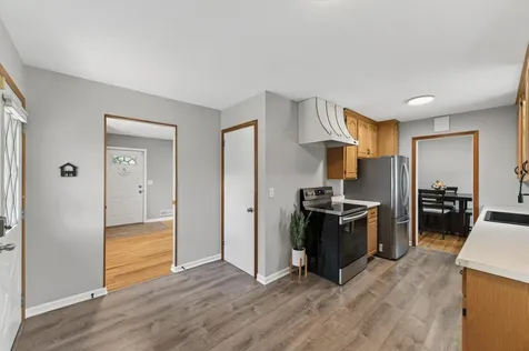 10855 President Drive NE Blaine MN 55434