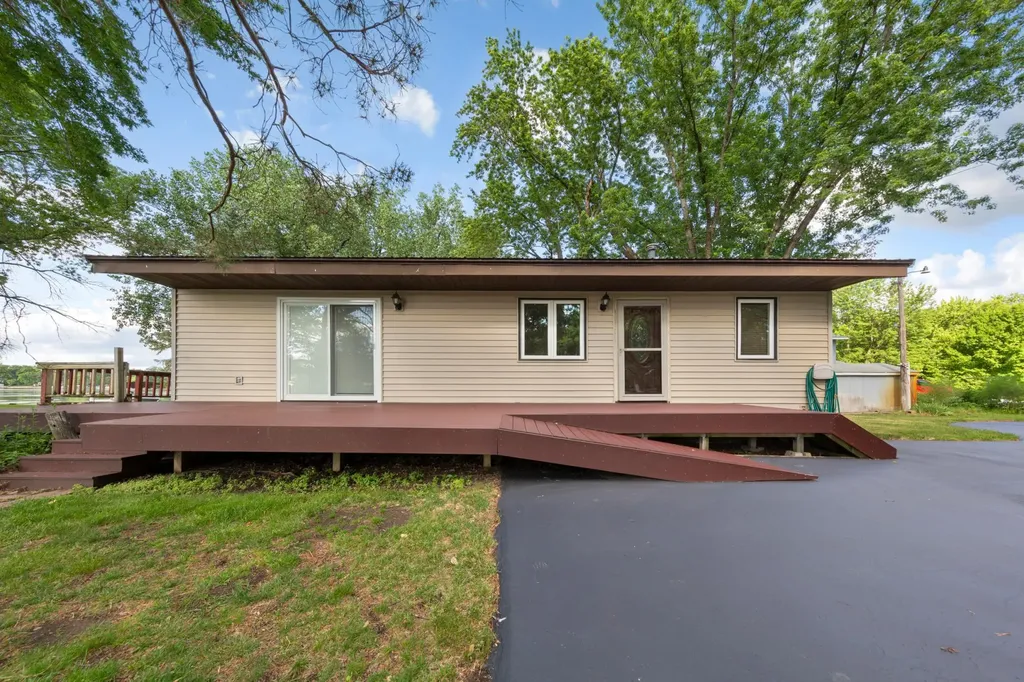 23994 Geldners Lane Cleveland MN 56017