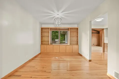 4018 Shamrock Drive NE Saint Anthony MN 55421
