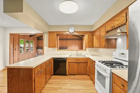 4018 Shamrock Drive NE Saint Anthony MN 55421