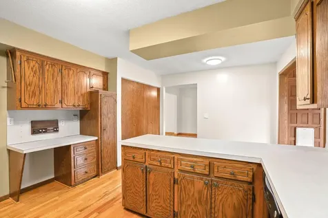 4018 Shamrock Drive NE Saint Anthony MN 55421
