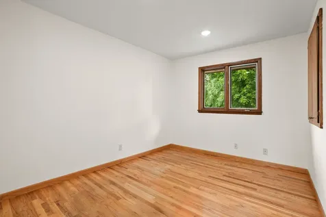 4018 Shamrock Drive NE Saint Anthony MN 55421