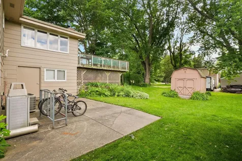 4018 Shamrock Drive NE Saint Anthony MN 55421