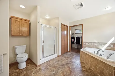 965 18th Avenue Circle N Moorhead MN 56560