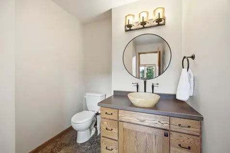 965 18th Avenue Circle N Moorhead MN 56560