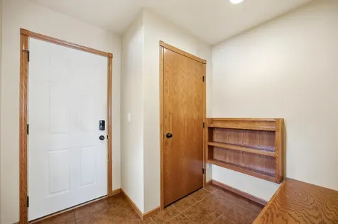 965 18th Avenue Circle N Moorhead MN 56560