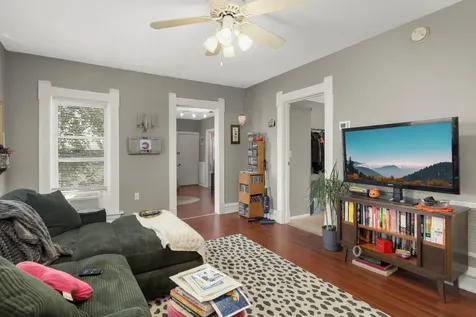 922 NE 18 1/2 Avenue NE Minneapolis MN 55418
