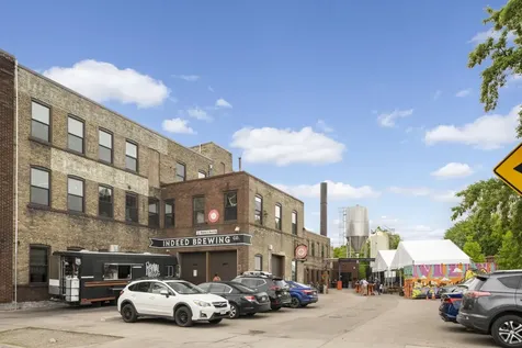 922 NE 18 1/2 Avenue NE Minneapolis MN 55418
