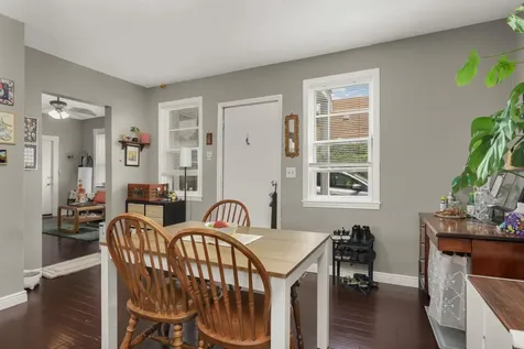922 NE 18 1/2 Avenue NE Minneapolis MN 55418