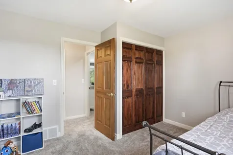 5075 Big Woods Boulevard Chaska MN 55318