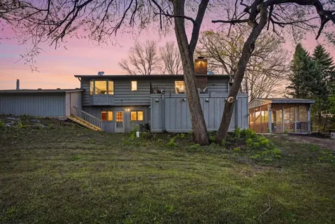 5075 Big Woods Boulevard Chaska MN 55318