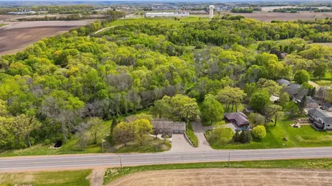 5075 Big Woods Boulevard Chaska MN 55318