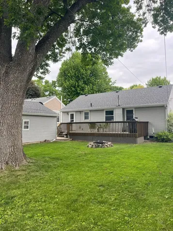 3904 7th Place NW Rochester MN 55901