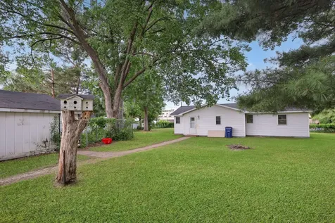 1026 E Division Street Saint Cloud MN 56304