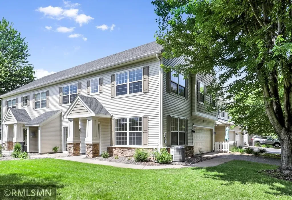 12155 Vermillion Street NE Blaine MN 55449