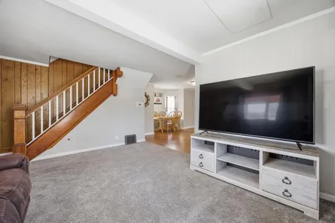 807 5th Street S Moorhead MN 56560