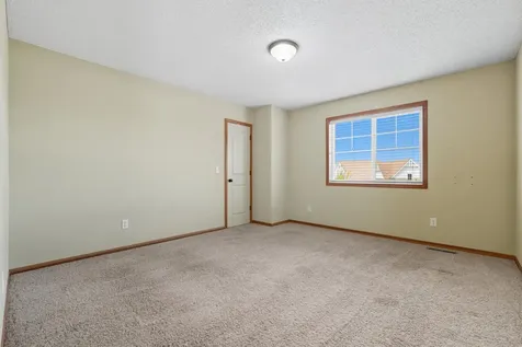 11333 Ivywood Trail Woodbury MN 55129