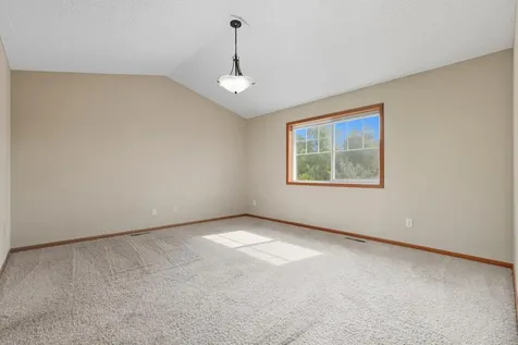 11333 Ivywood Trail Woodbury MN 55129