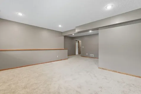 11333 Ivywood Trail Woodbury MN 55129