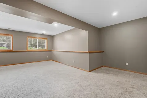 11333 Ivywood Trail Woodbury MN 55129