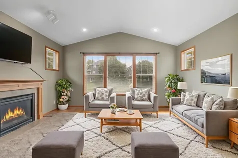11333 Ivywood Trail Woodbury MN 55129