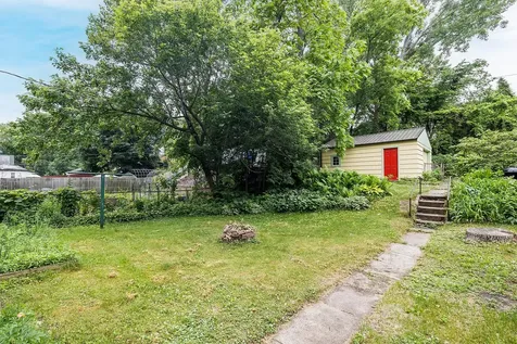 845 Clayland Street Saint Paul MN 55104