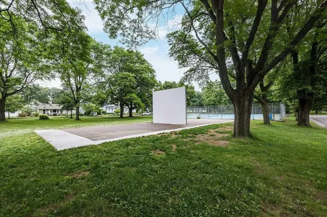 845 Clayland Street Saint Paul MN 55104