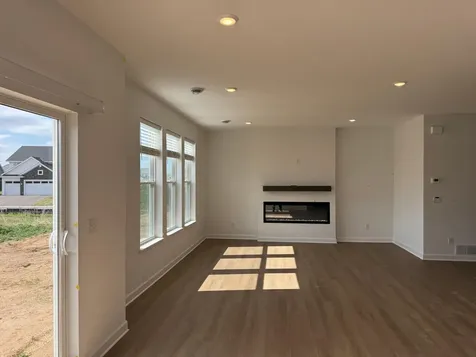 18325 Gladiator Drive Lakeville MN 55068
