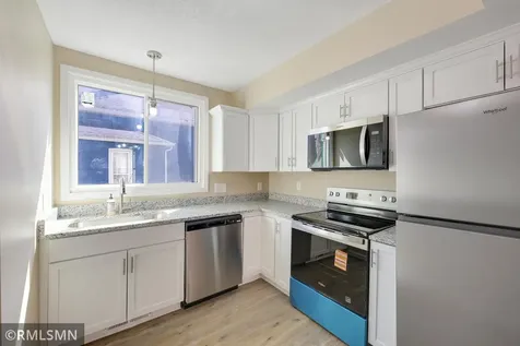 853 Conway Street Saint Paul MN 55106