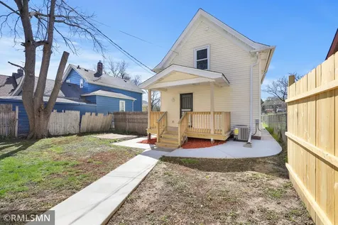 853 Conway Street Saint Paul MN 55106