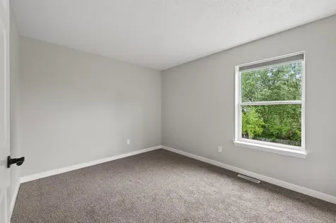 105 Dresden Lane Waverly MN 55390