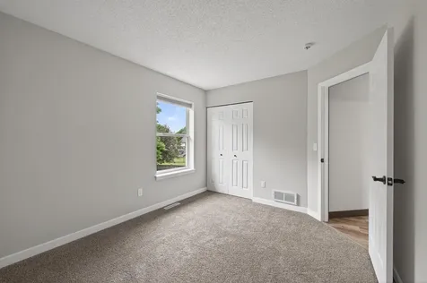 105 Dresden Lane Waverly MN 55390