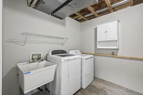 105 Dresden Lane Waverly MN 55390