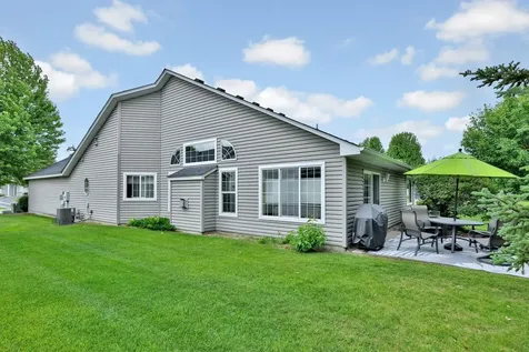 1851 Pioneer Lane Hugo MN 55038