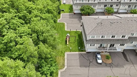 1587 County Road D E Maplewood MN 55109