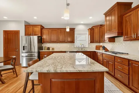 1872 Shannon Oaks Boulevard NE Rochester MN 55906