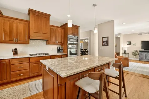 1872 Shannon Oaks Boulevard NE Rochester MN 55906