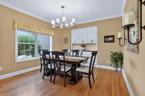 1872 Shannon Oaks Boulevard NE Rochester MN 55906
