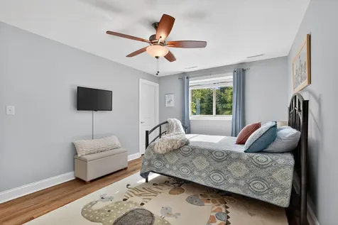 1872 Shannon Oaks Boulevard NE Rochester MN 55906