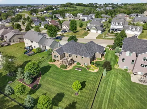 1872 Shannon Oaks Boulevard NE Rochester MN 55906