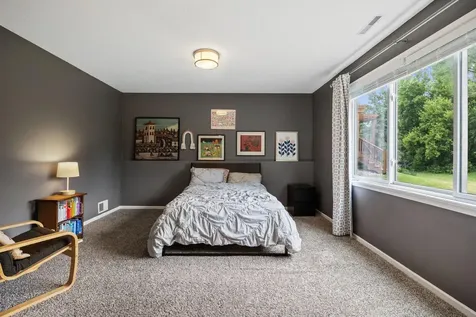 1207 Silverwood Road Woodbury MN 55125