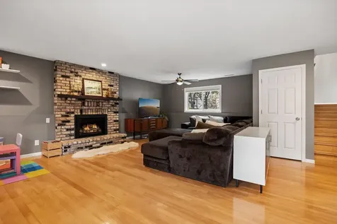 1207 Silverwood Road Woodbury MN 55125