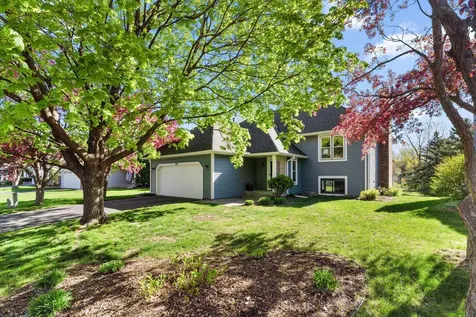 1207 Silverwood Road Woodbury MN 55125