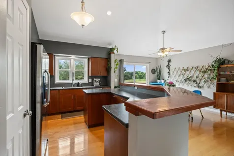 1207 Silverwood Road Woodbury MN 55125