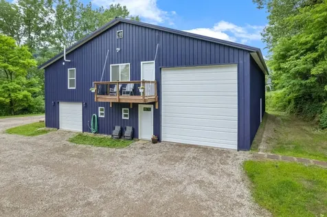 15315 County Road 25 Rollingstone MN 55969