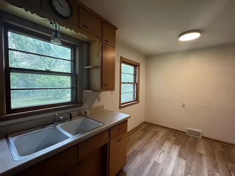 511 7th Avenue SE Little Falls MN 56345