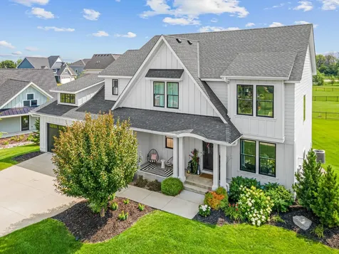 18447 75th Place N Maple Grove MN 55311